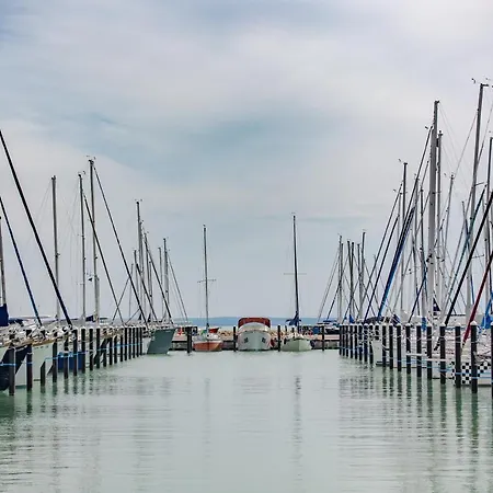 Balatonfoi Yacht Club 4* Balatonkenese
